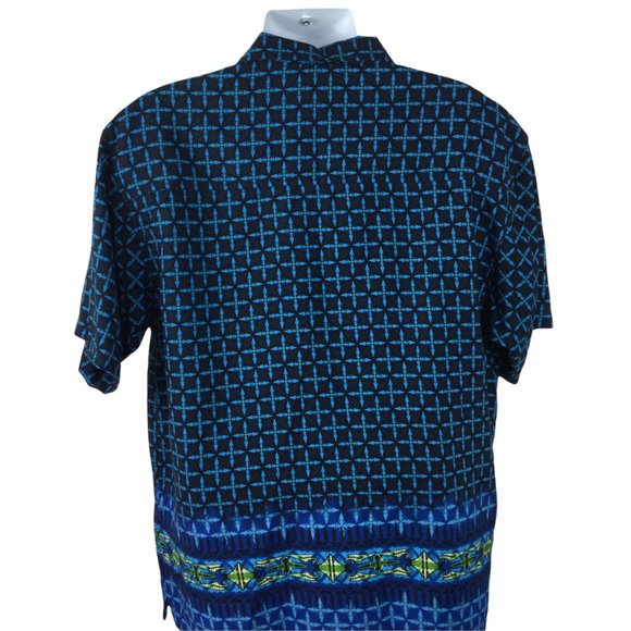 No Boundaries Electric Blue Hawaiian Shirt, Large - Picture 2 of 6